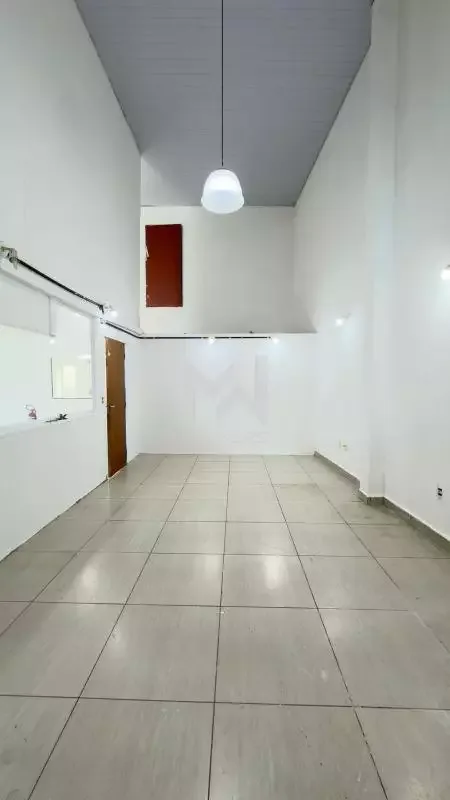 Salão Comercial para aluguel no Swiss Park: 