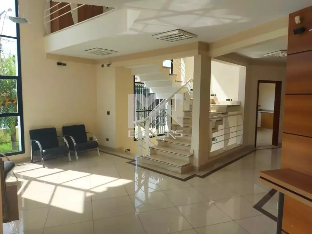 Prédio à venda no Centro: hall de entrada