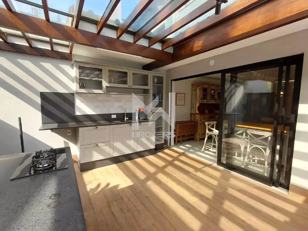 Casa em Condomínio à venda no Condomínio Jardim Paulista I: Área gourmet interna