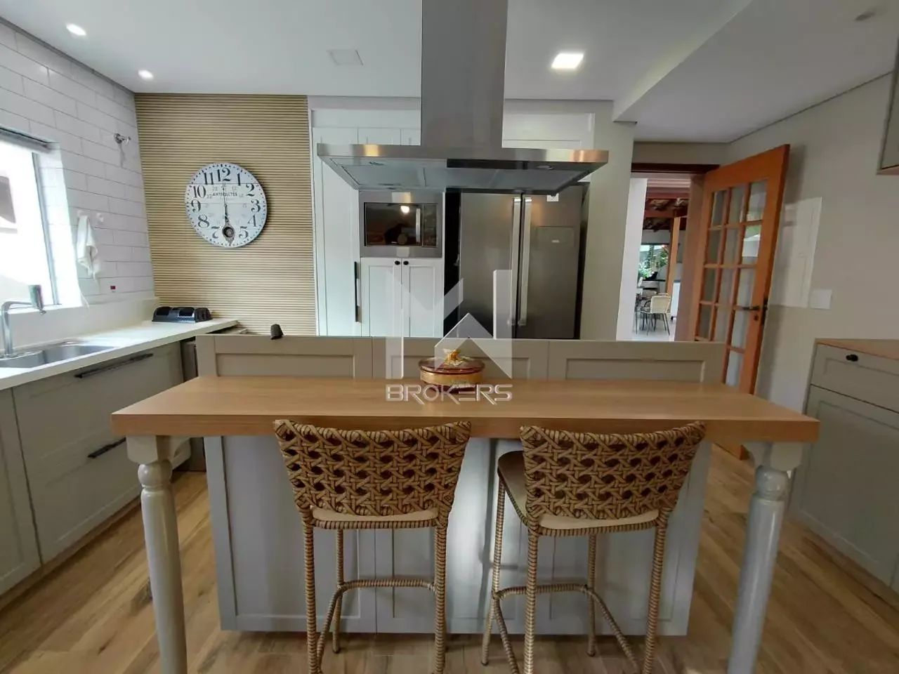 Casa em Condomínio à venda no Paiquerê: 