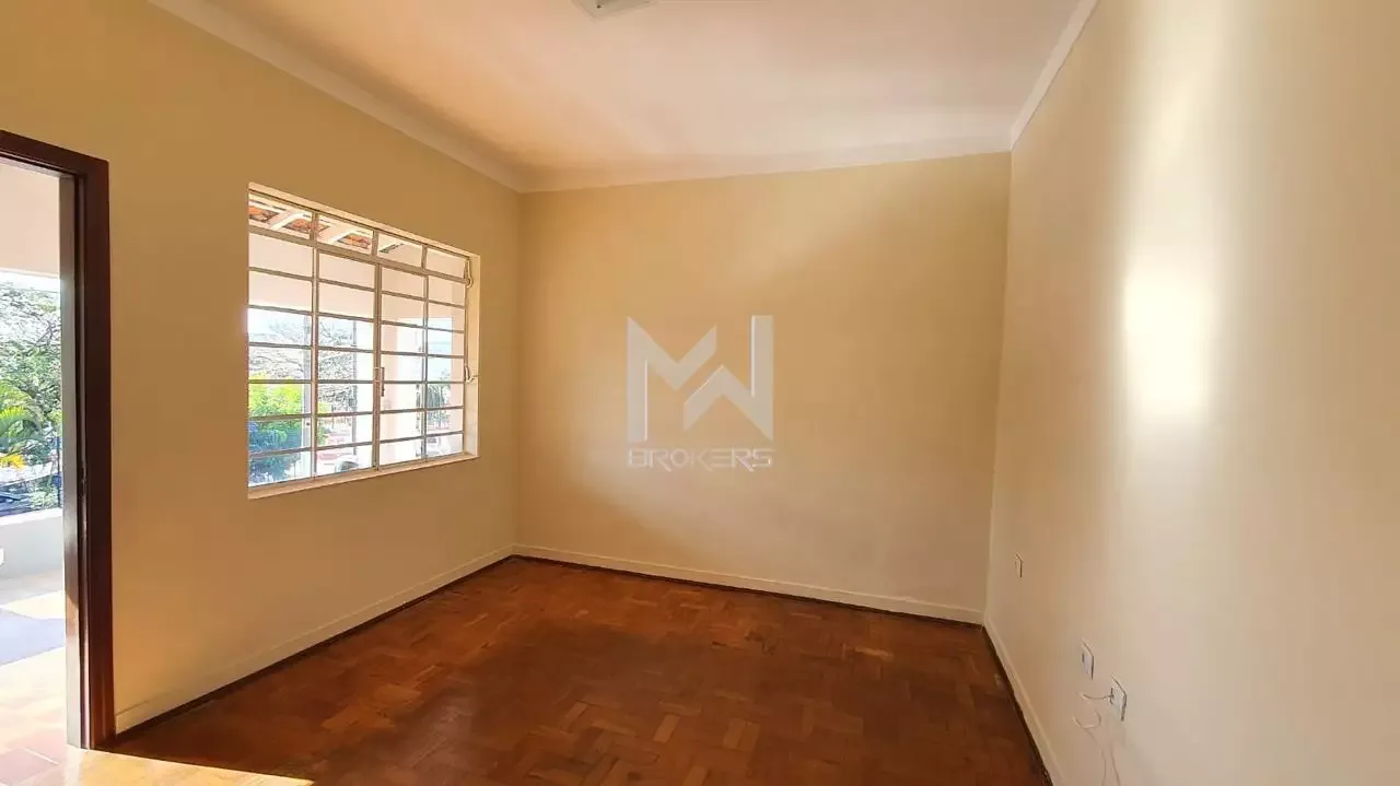 Casa à venda no Centro: Sala de estar