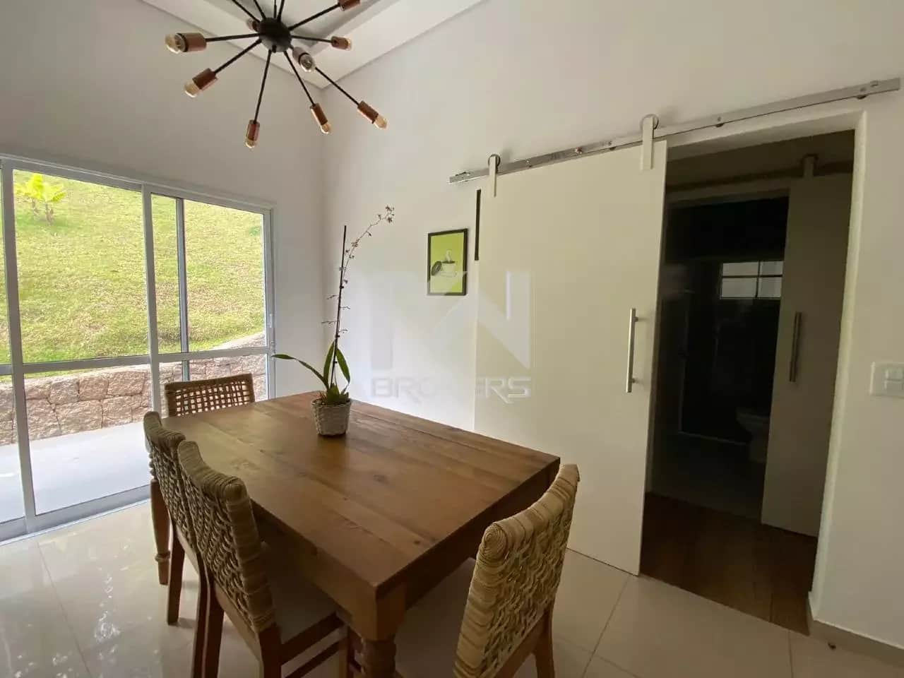 Casa em Condomínio à venda no Caixa D´água: salas