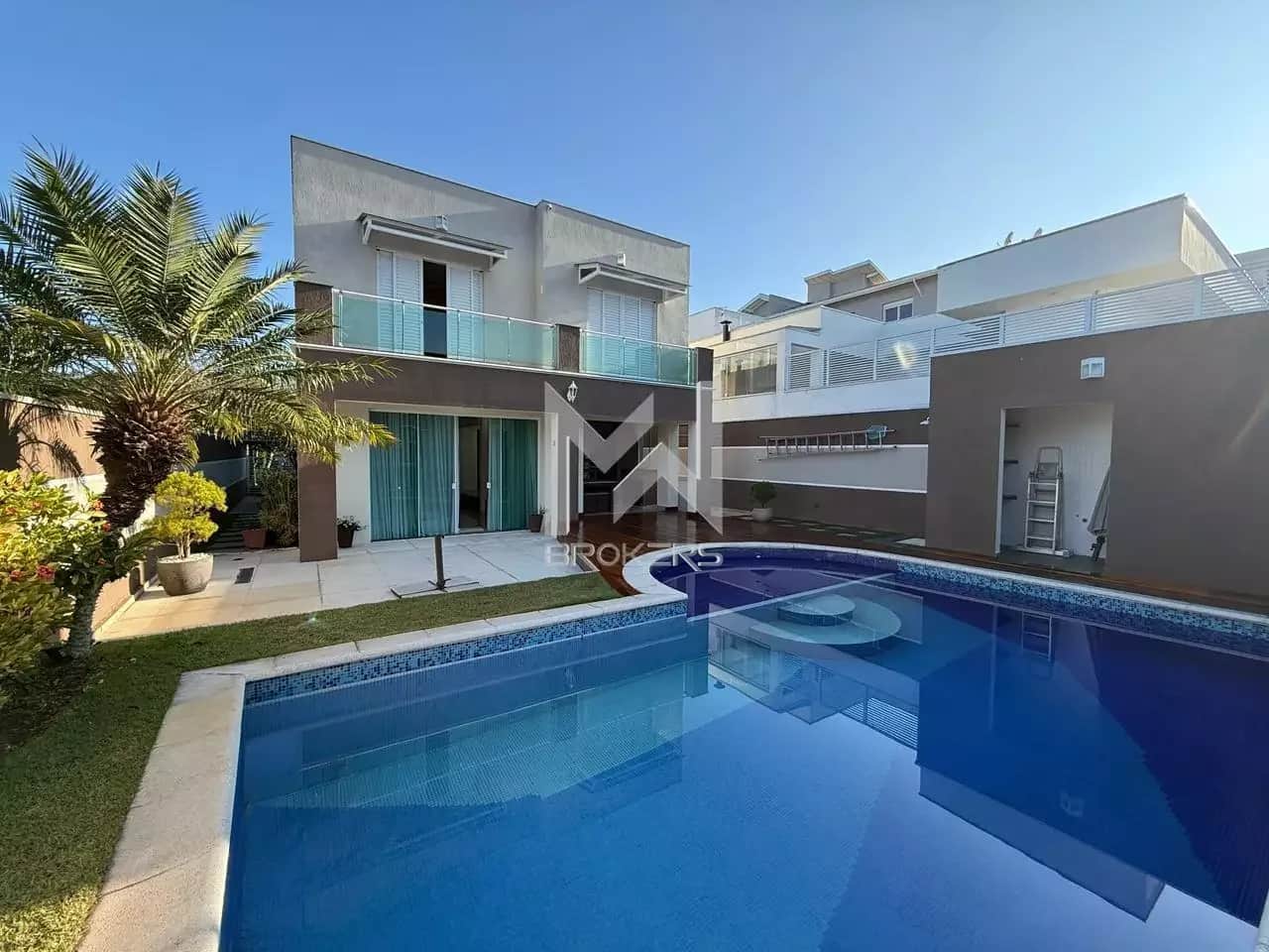Casa em Condomínio à venda no Condomínio Terras de São Francisco: fundos