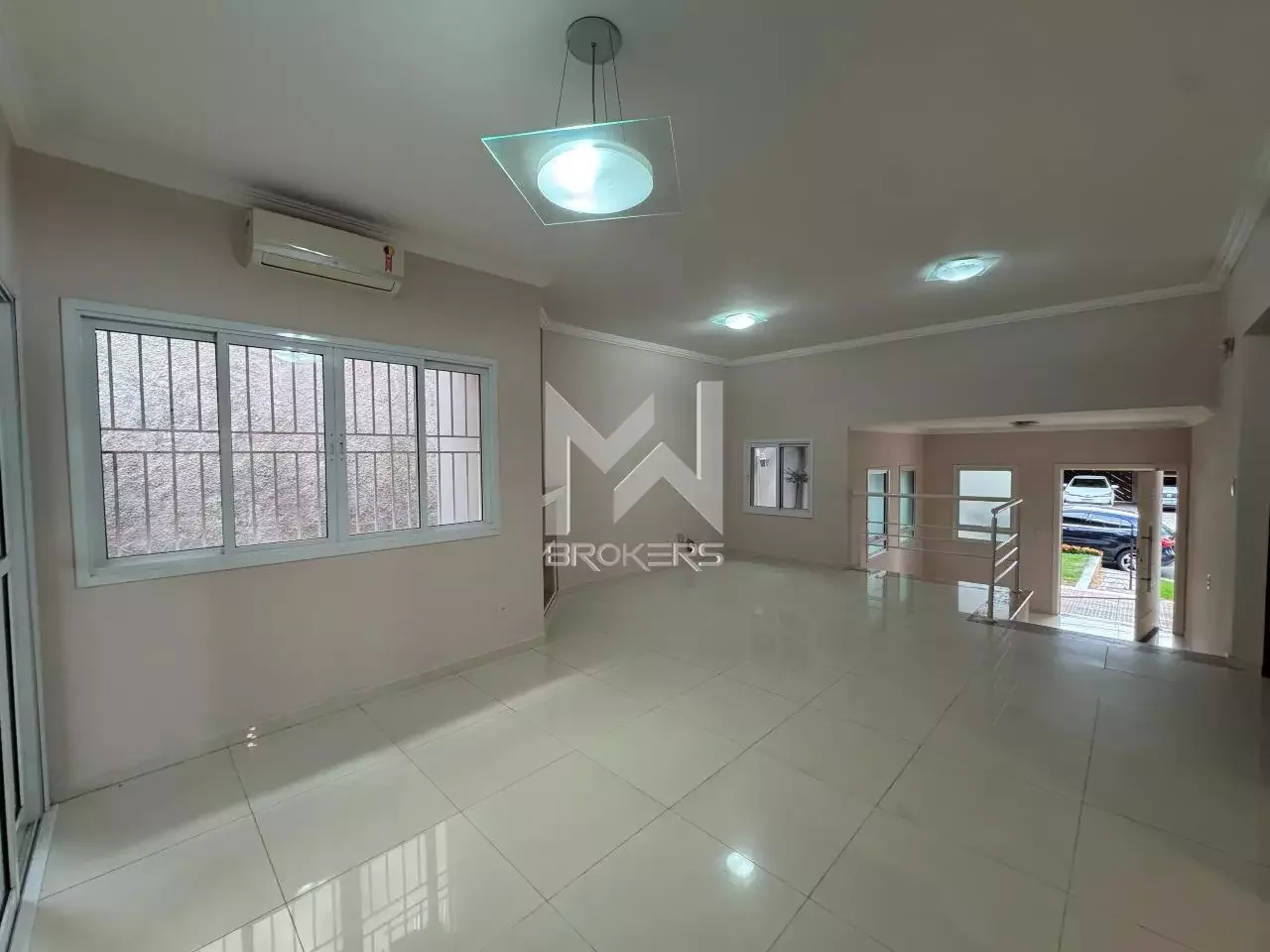 Casa em Condomínio à venda no Condomínio Jardim das Palmeiras: Sala de Jantar