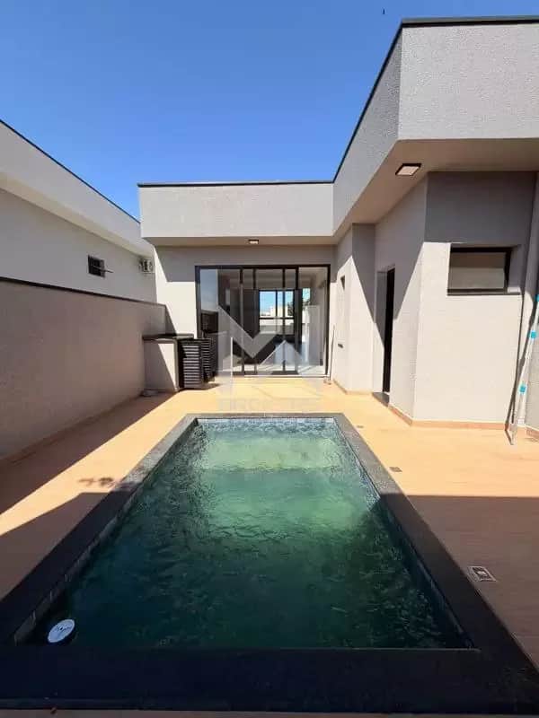 Casa em Condomínio à venda no Condomínio Vivenda das Pitangueiras: Piscina