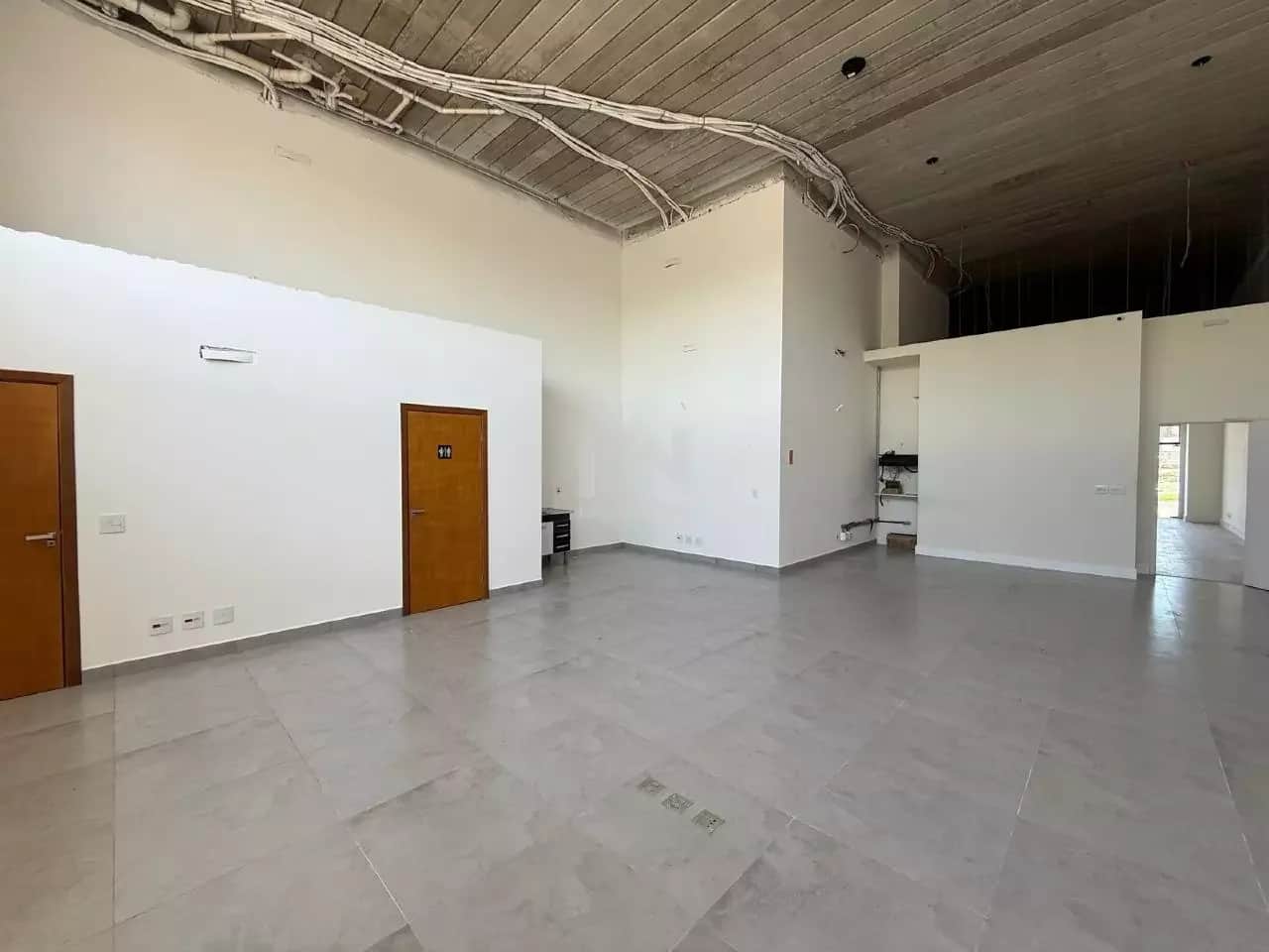 Salão Comercial para aluguel no Jardim Paiquerê: salão