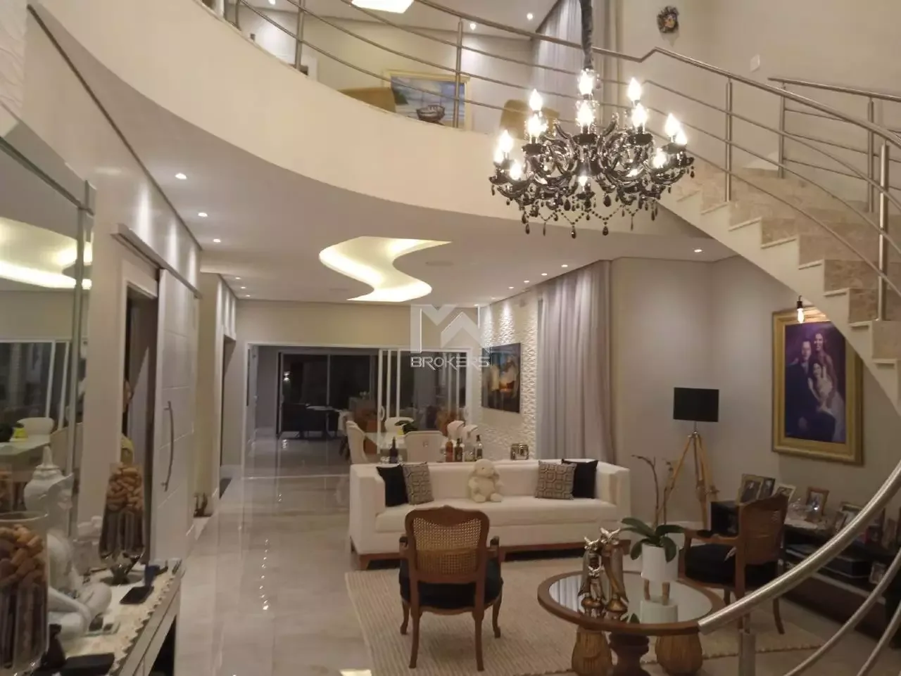 Casa em Condomínio à venda no Reserva dos Vinhedos: sala