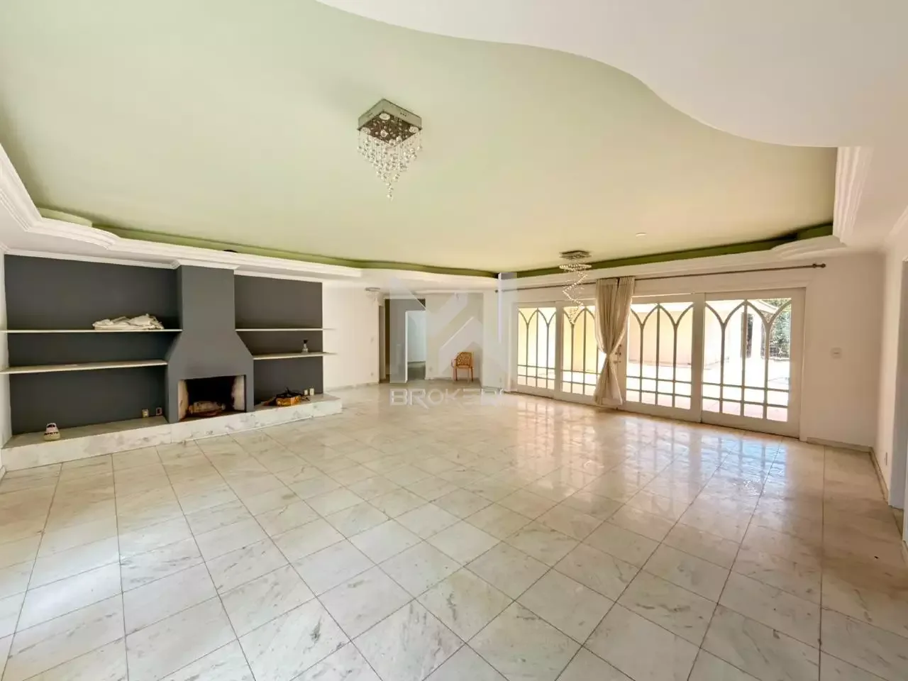 Casa em Condomínio à venda no Marambaia: Sala