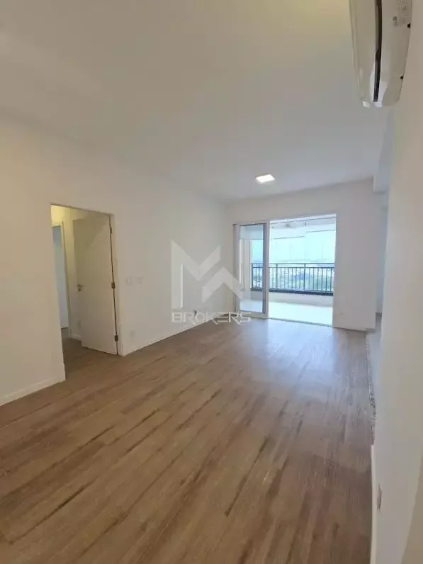 Apartamento à venda no Swiss Park: Sala