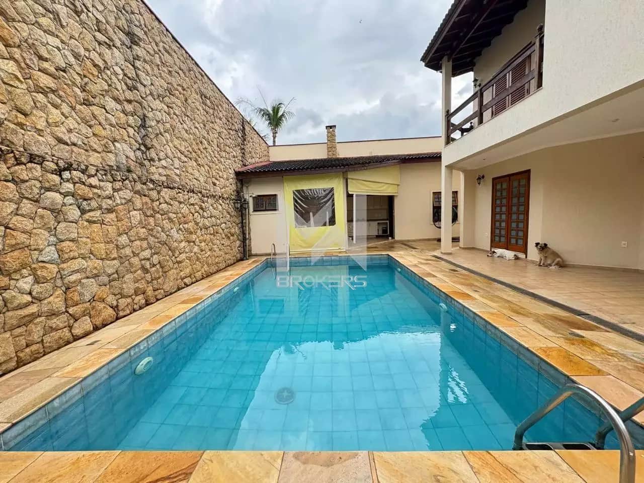 Casa em Condomínio à venda no Vilagge Capricio: Piscina