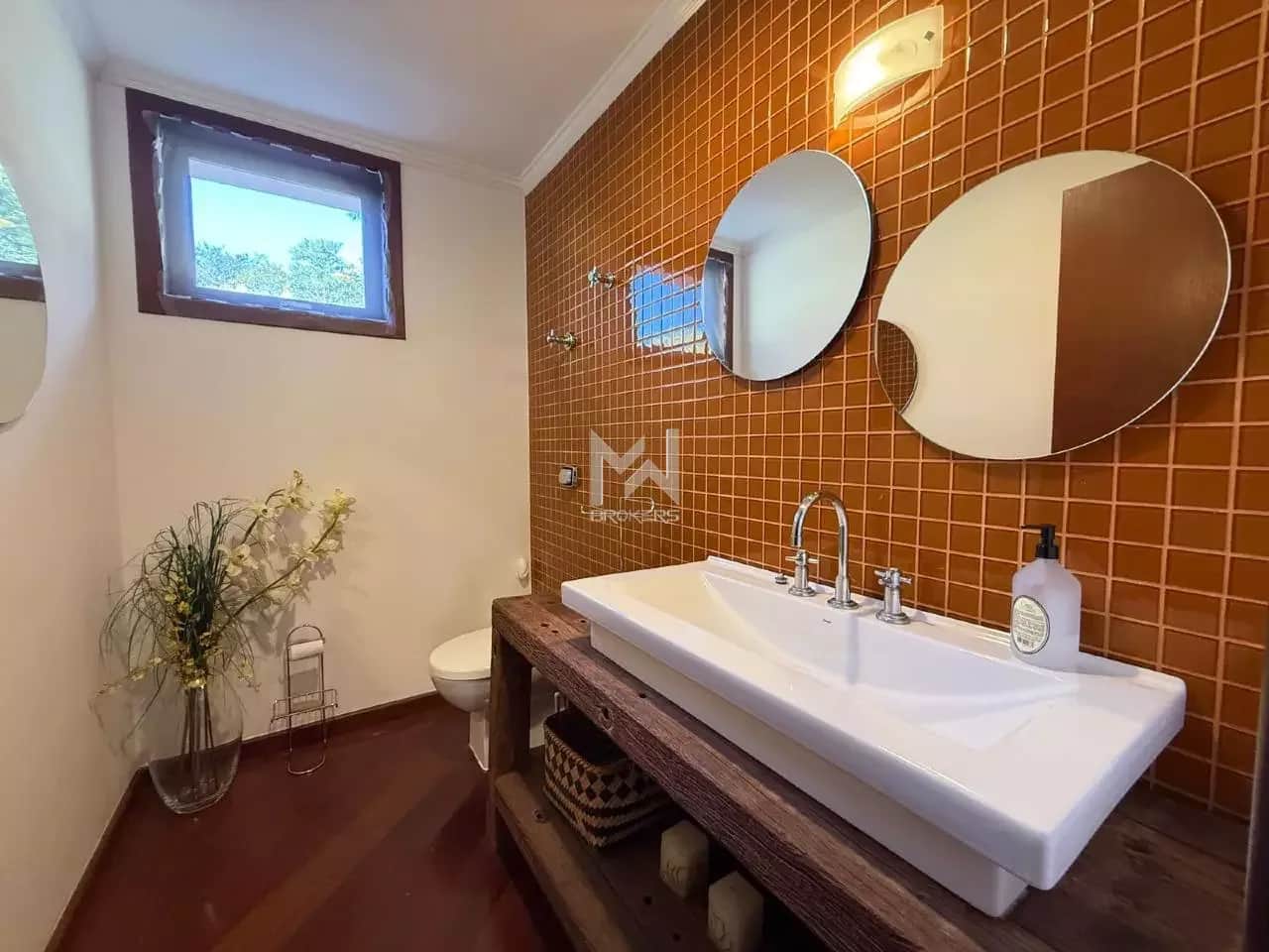 Casa em Condomínio à venda no Caixa D´água: lavabo