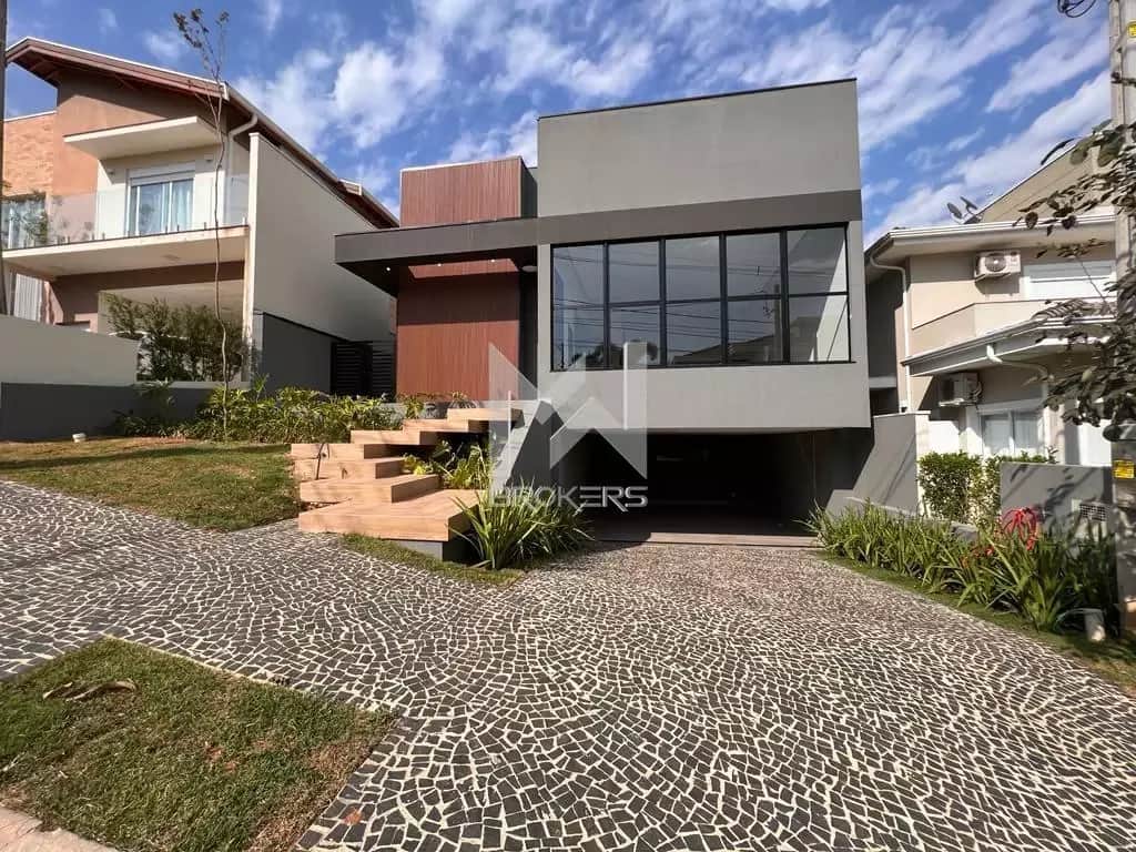 Casa em Condomínio para aluguel no Swiss Park: Fachada