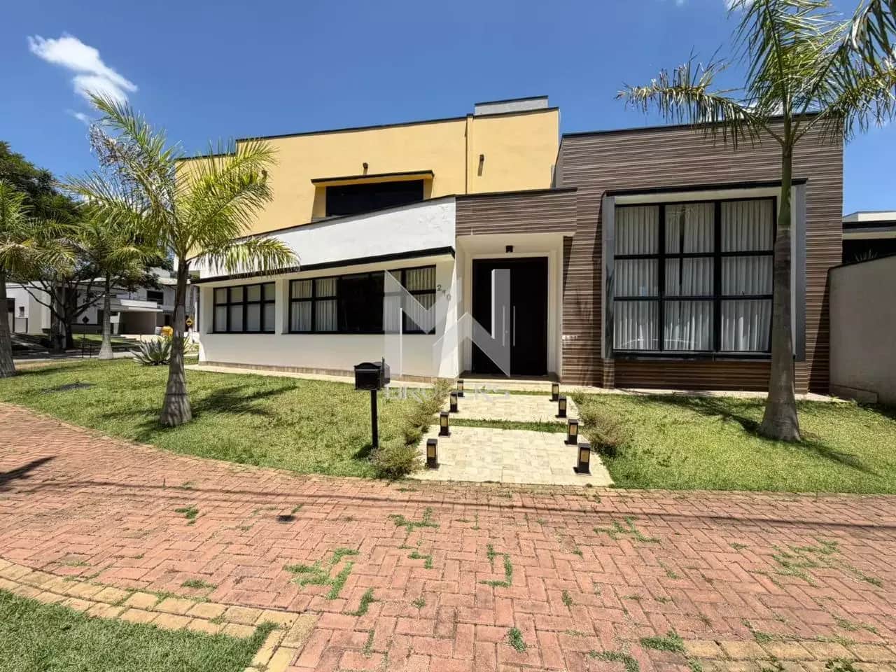 Casa em Condomínio à venda no Reserva dos Vinhedos: fachada