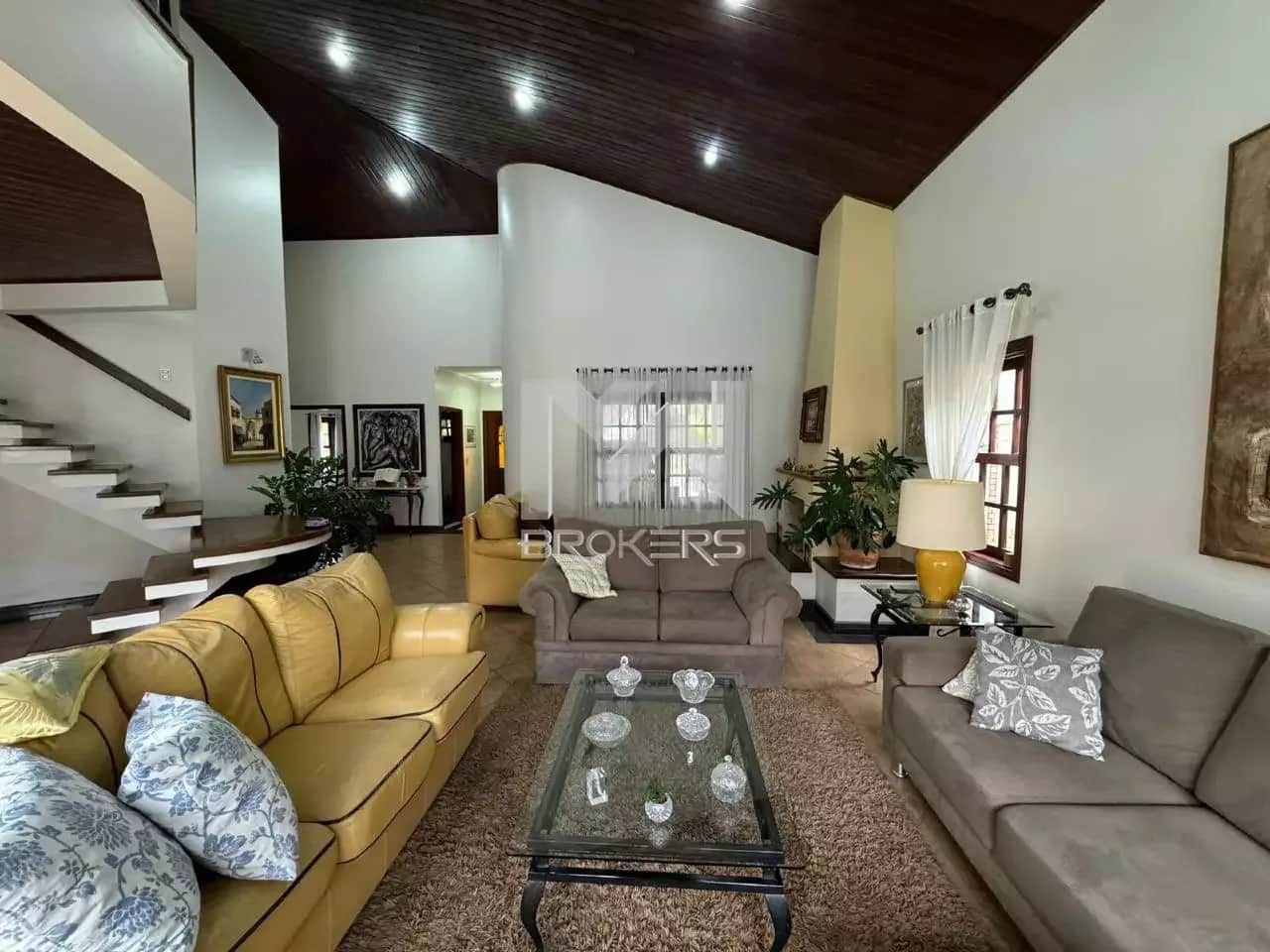 Casa em Condomínio à venda no Condomínio Jardim Paulista I: salas