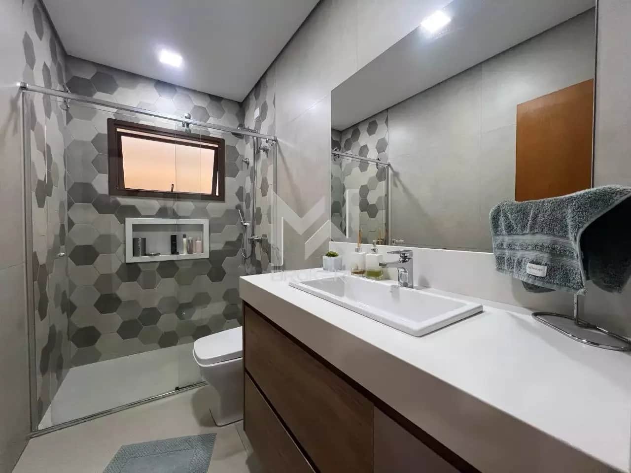 Casa em Condomínio à venda no Chácara Flora: 