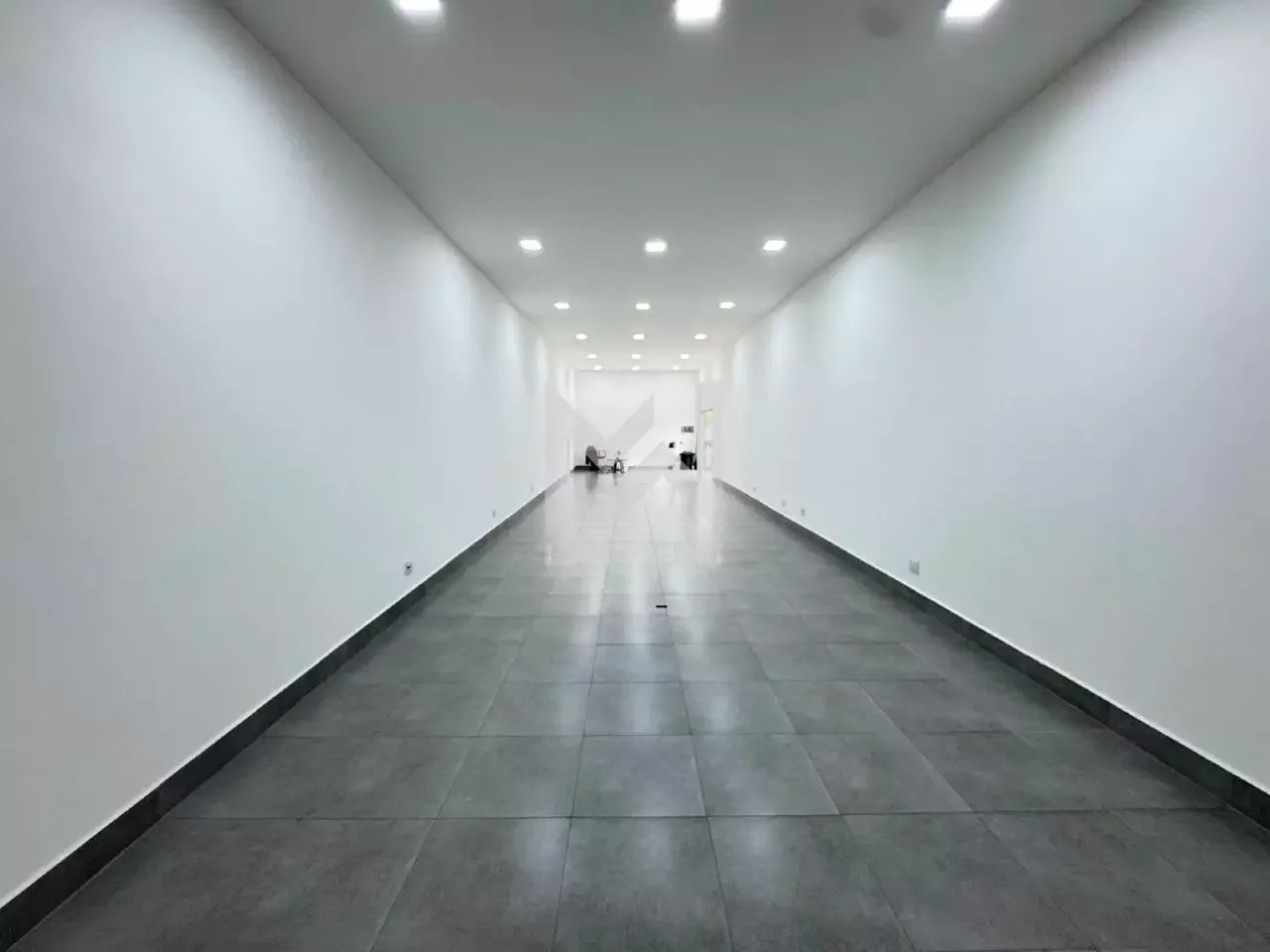 Salão Comercial para aluguel no Marambaia: Piso térreo