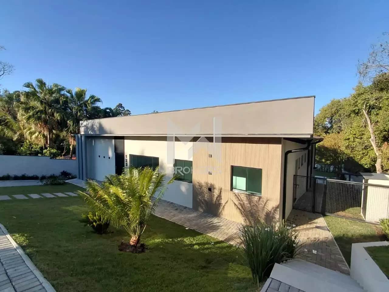Casa em Condomínio à venda no Marambaia: Fachada