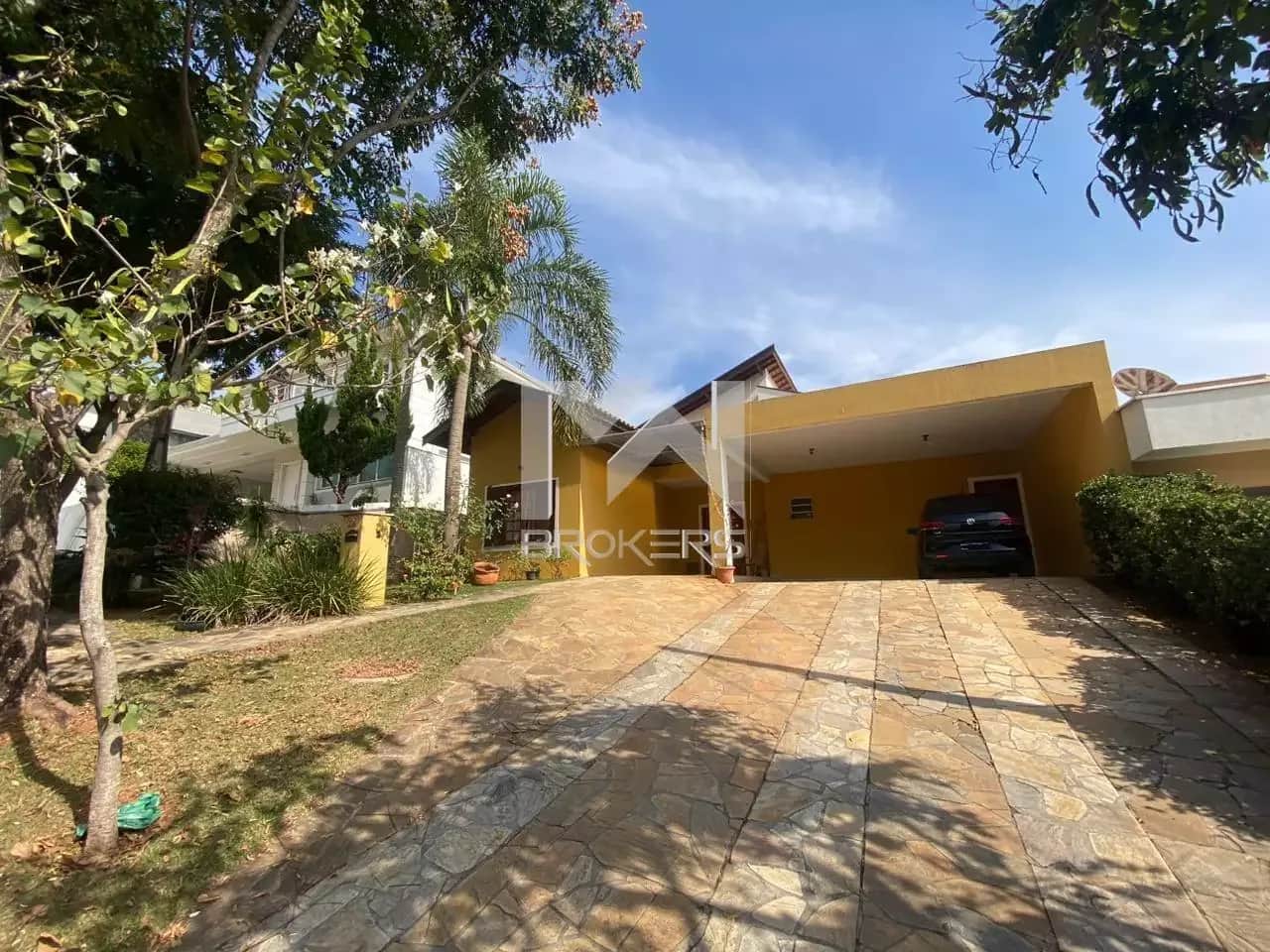 Casa em Condomínio à venda no Condomínio Terras de Vinhedo: fachada