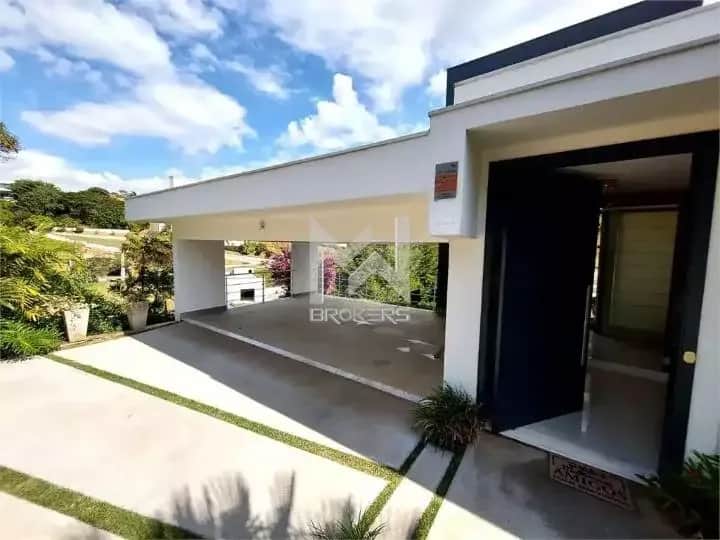 Casa em Condomínio à venda no Condomínio Jardim Primavera: Fachada