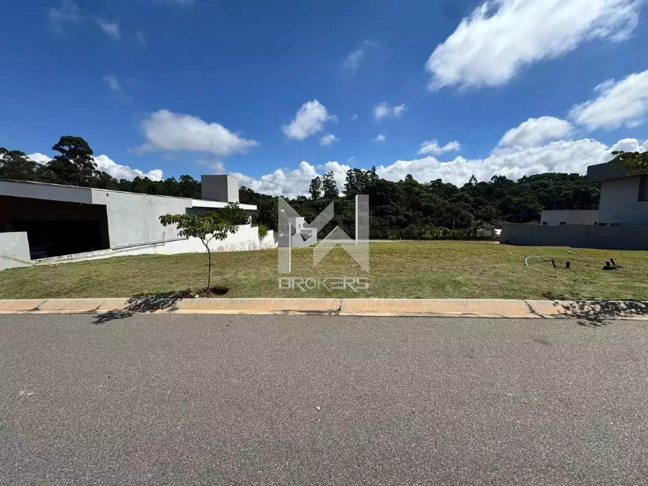 Terreno à venda no Santa Cândida: terreno