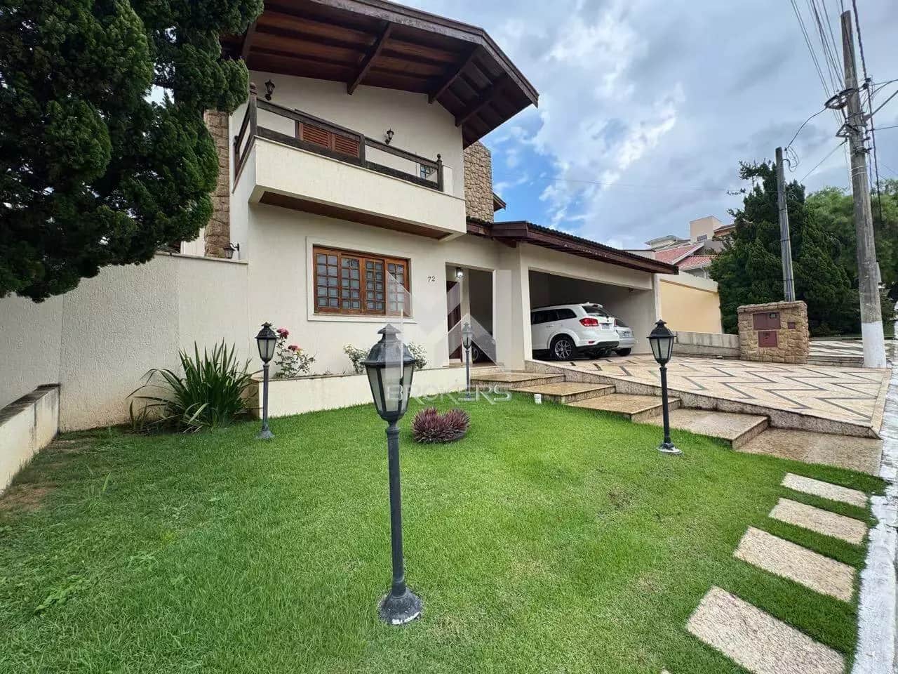 Casa em Condomínio à venda no Vilagge Capricio: Fachada