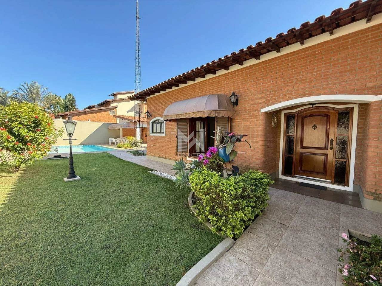 Casa em Condomínio para aluguel no Marambaia: fachada