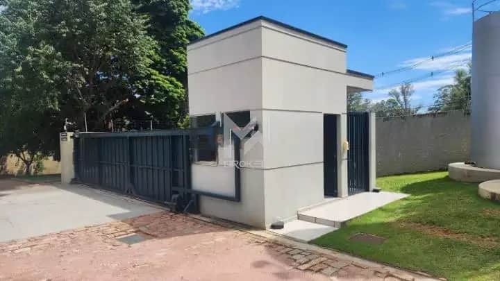 Área para aluguel no Vale Verde: portaria