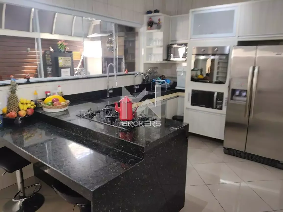 Casa em Condomínio à venda no Condomínio Jardim das Palmeiras: Cozinha