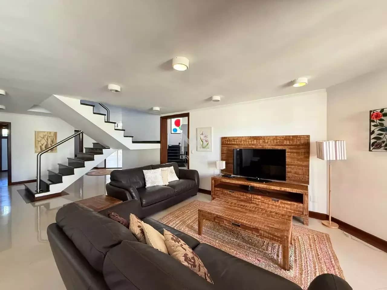 Casa em Condomínio à venda no Caixa D´água: sala de TV