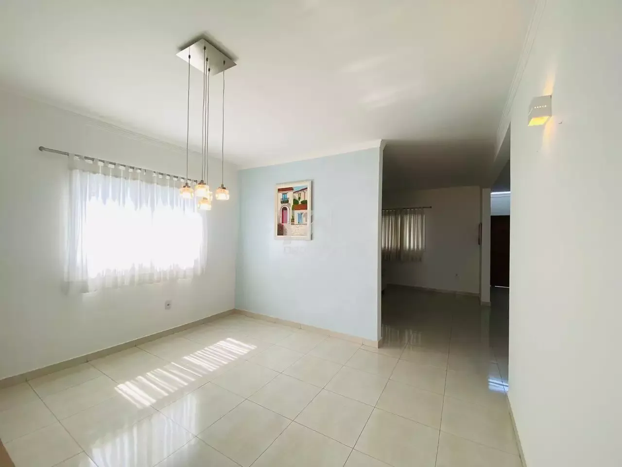 Casa em Condomínio à venda no Condomínio Terras de São Francisco: salas