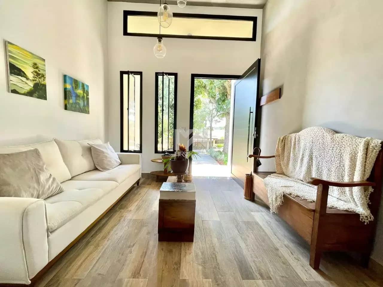 Casa em Condomínio à venda no Condomínio Chácaras do Lago: Sala
