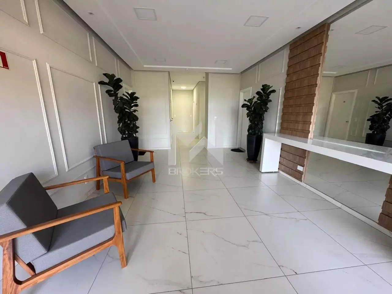 Apartamento à venda no Swiss Park: Hall