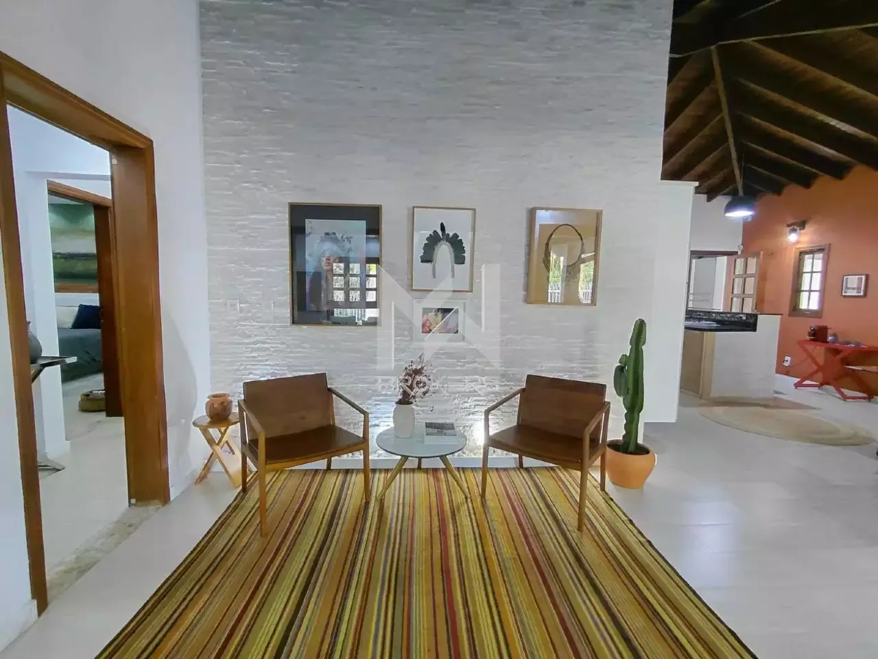 Casa à venda no Recanto das Canjaranas: Sala de Estar