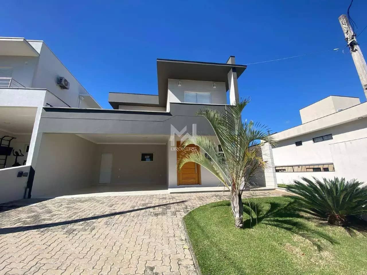 Casa em Condomínio à venda no Bosque: fachada