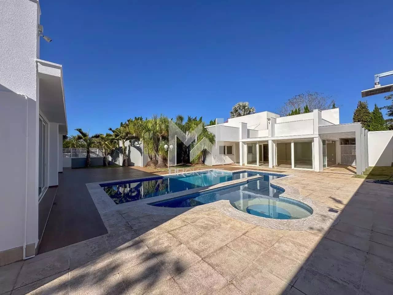 Casa em Condomínio à venda no Jardim Nossa Senhora das Graças: Piscina