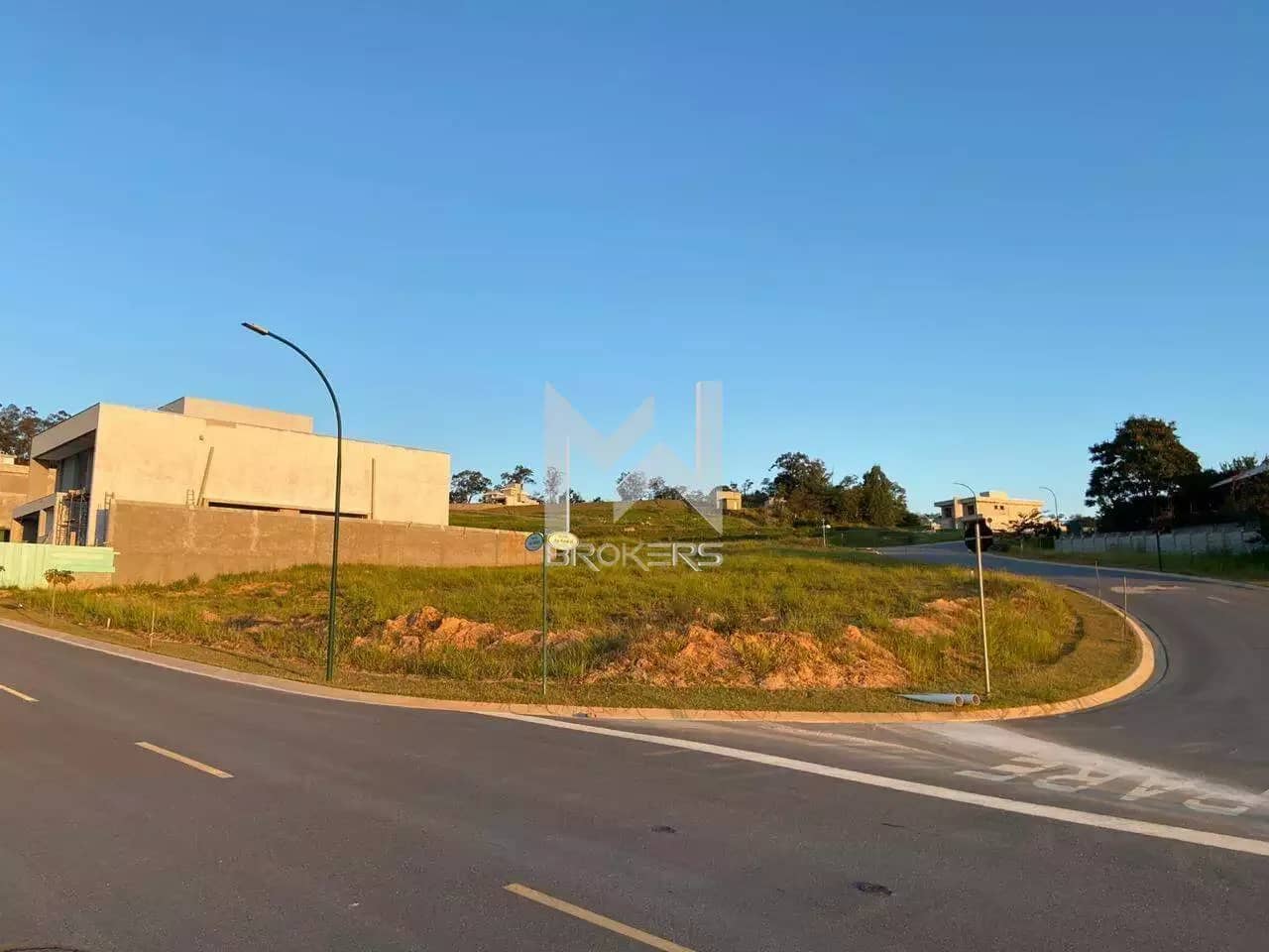 Terreno à venda no Santa Cândida: 