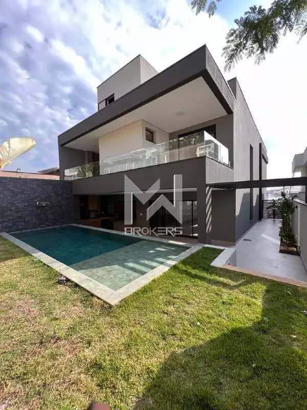 Casa em Condomínio para aluguel no Swiss Park: Piscina